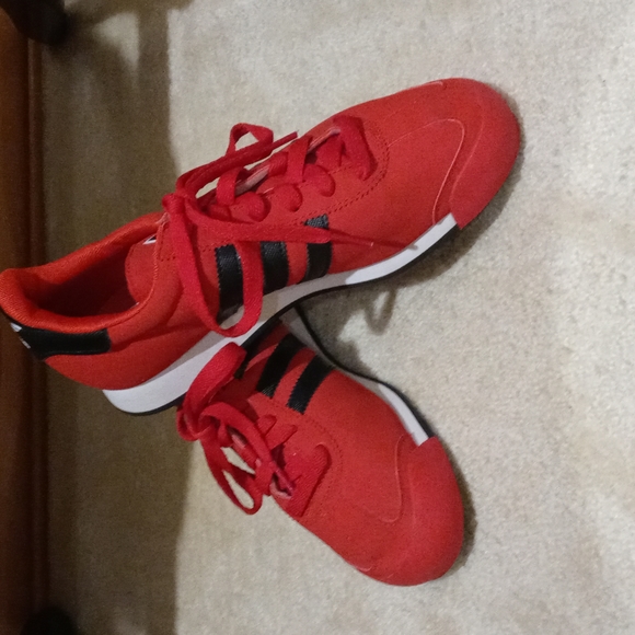 adidas Other - Mens Adidas Samoa New US Size 6 Ladies 7